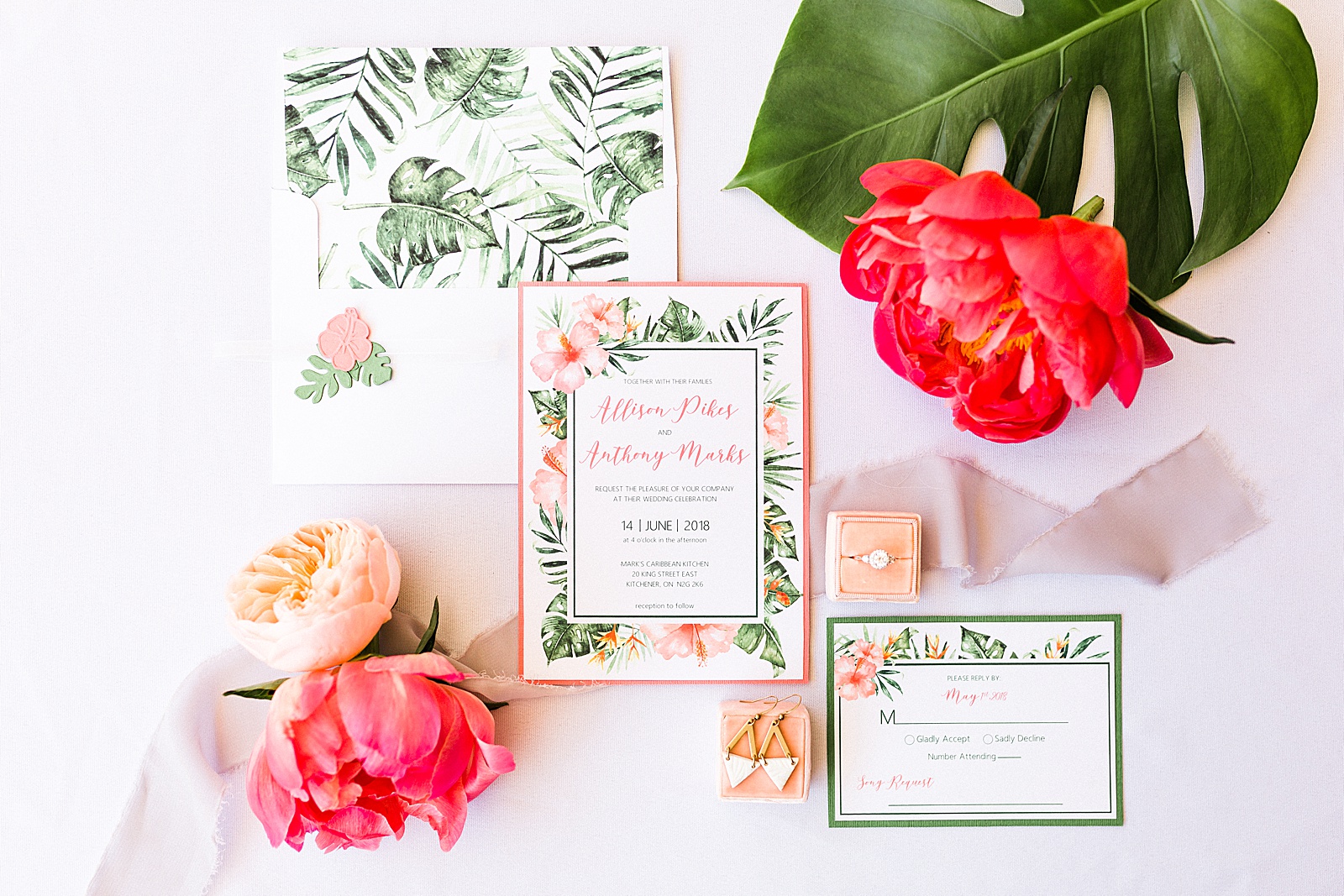 Tropical inspired wedding invitation