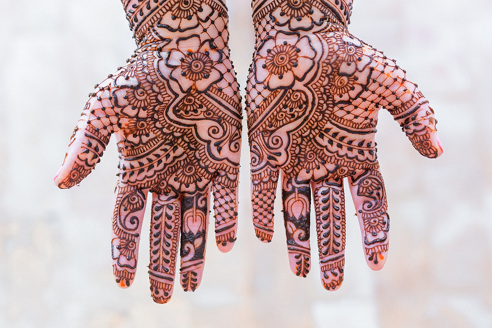 Henna design mehndi party